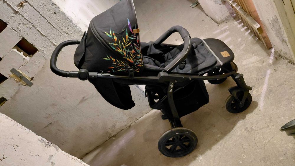 Wózek spacerowy w bardzo dobrym stanie