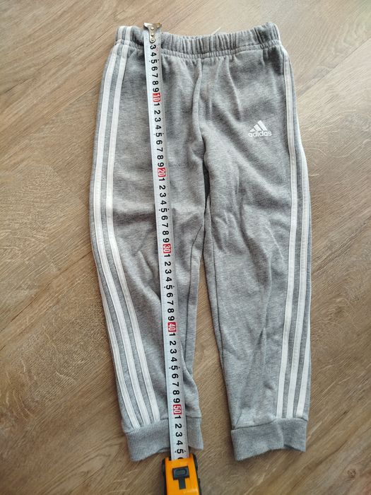 Adidas Dres dziecięcy 104