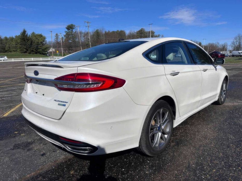 Ford Fusion      2018