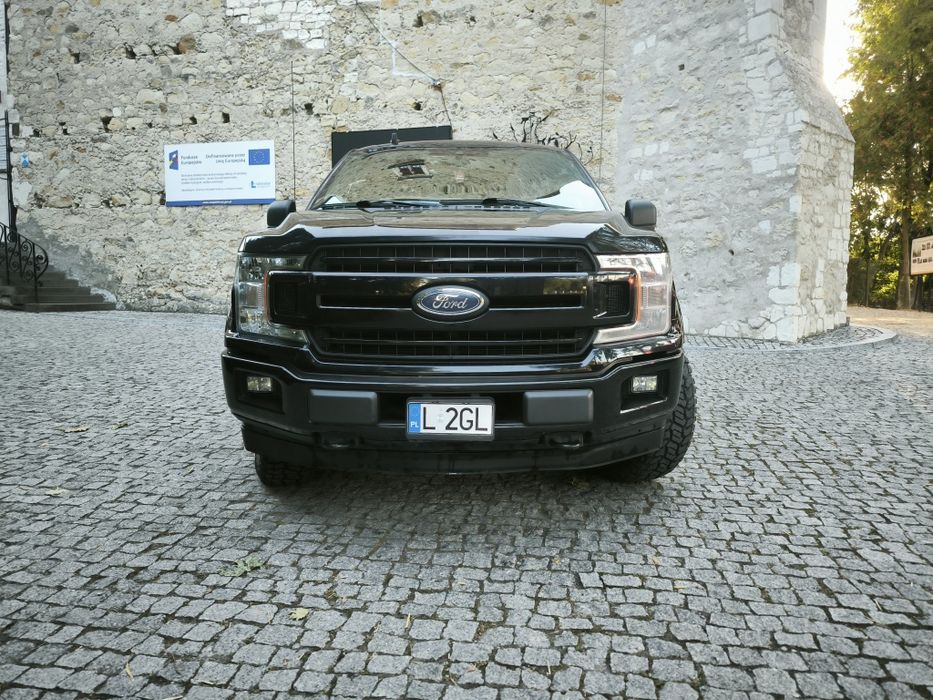 Ford F-150 4x4 5.0 LPG  3.5t na haku