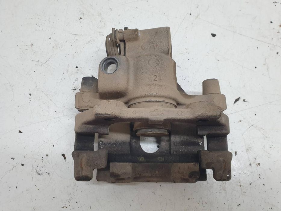 Calíper De Freio Traseiro Direito Ford Transit Connect Tc7