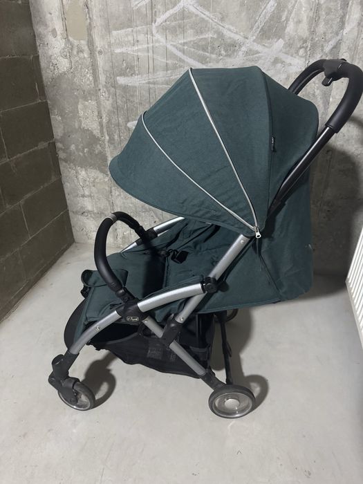 Прогулянкова коляска Chicco