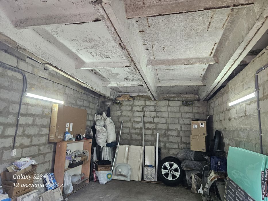 Продам гараж Песочин Мобиль