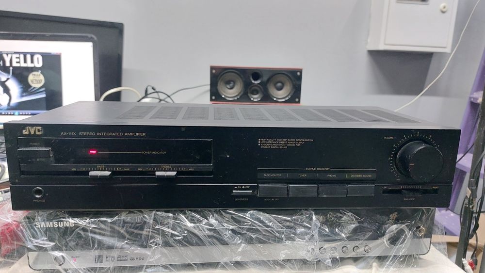 JVC AX 111 стереопідсилювач