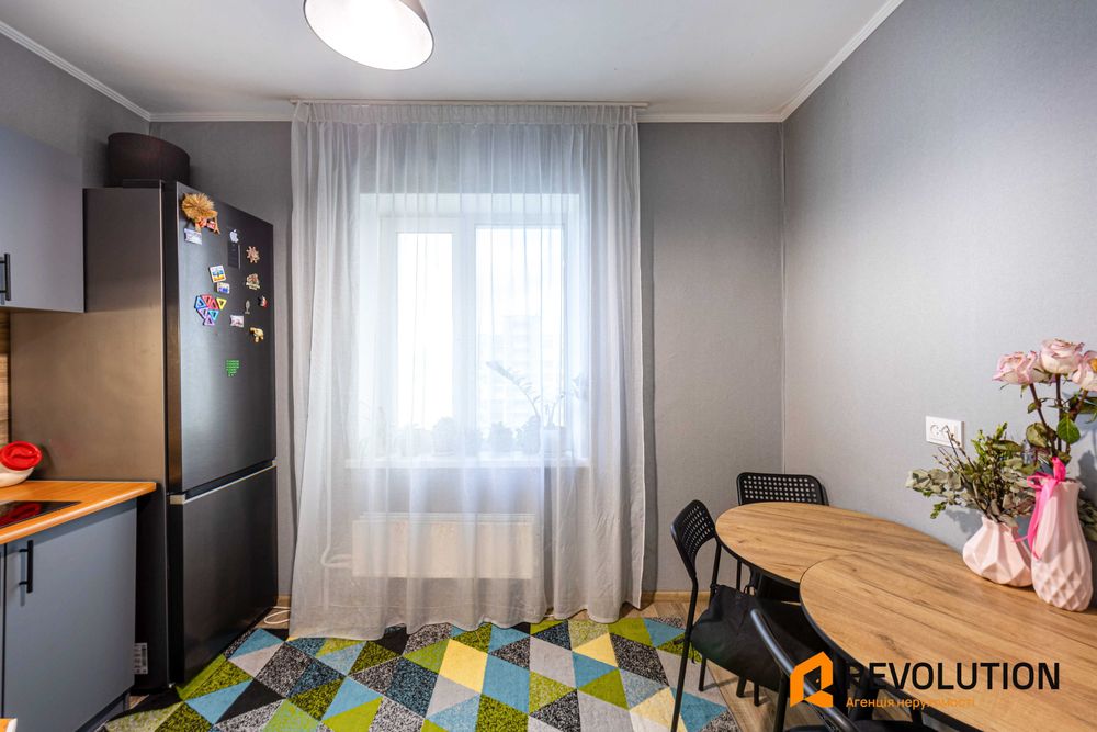 Без % 1 кім Деснянський район , вул. О.Екстер,14