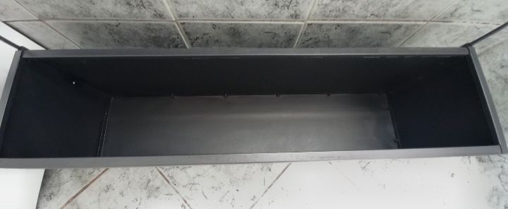 Floreira de Metal preto com Ecrã Decorativo