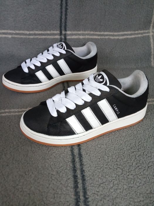 41(26) Adidas Campus