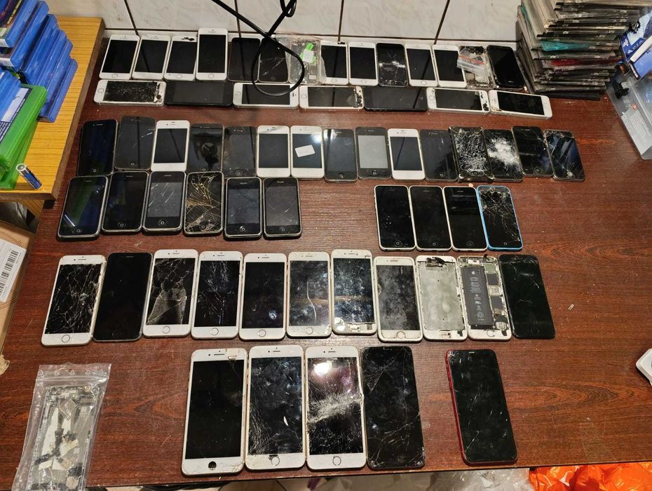 Kolekcja telefonów Iphone