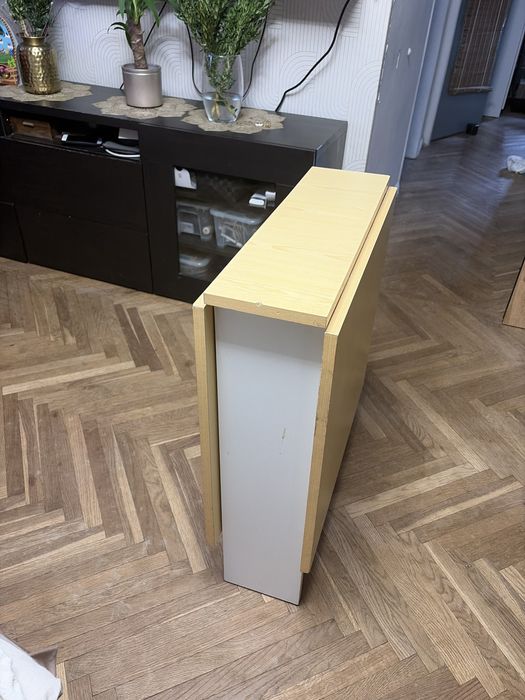 składany  stoł  drewniany