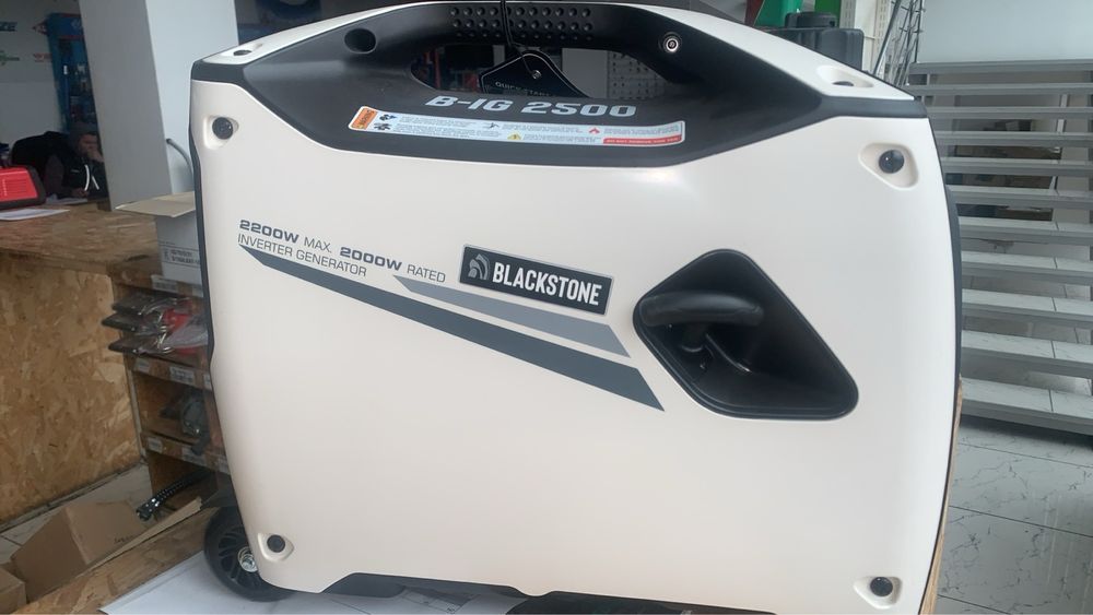 Продам генератор BlackStone B-IG 2500