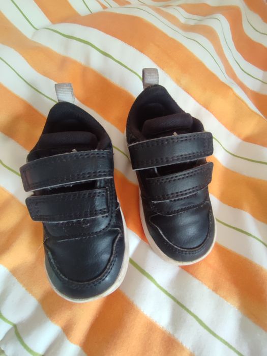 Sapatilhas adidas menino