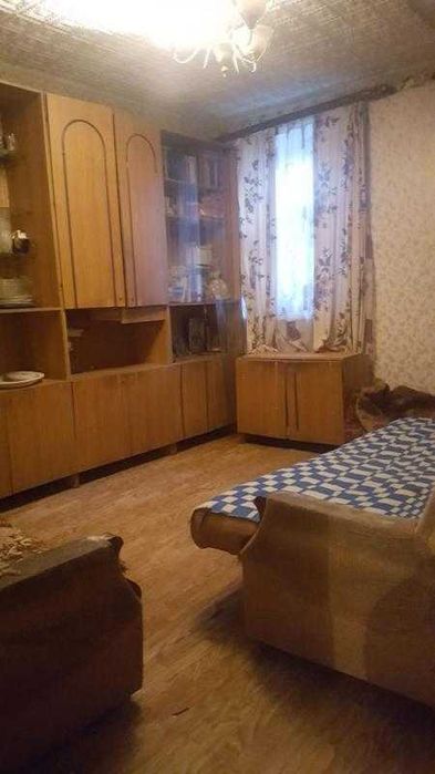 Продам квартиру на землі зі своїм двориком на Черемушках!