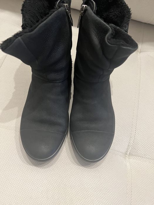 Продам ботинки Ecco