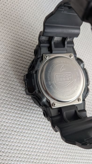 Casio G-Shock GA-700 + GA-100