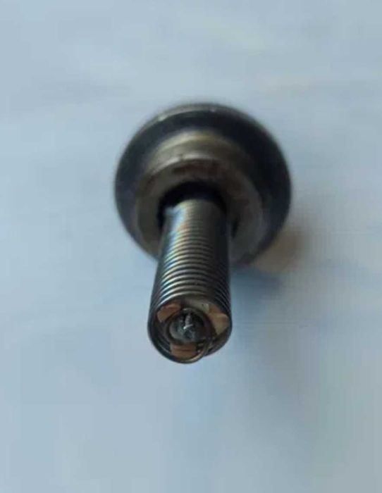 Свічка накалу 105 ( Свеча автономки Eberspacher E-105, 3730104.вольво