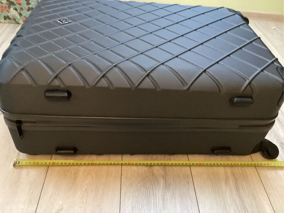 Duża pojemna waliza Wittchen - NOWA