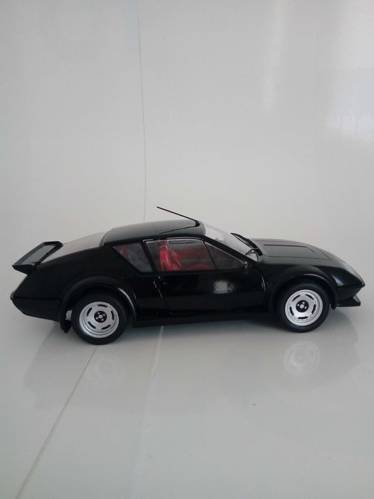 Carro Miniaturas de Coleção