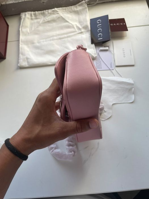 Mala de ombro Gucci GG Marmont Matelassé Mini