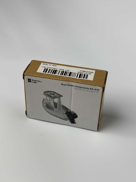 Запчастина Bambu Lab Kit-010 для друку та складання моделі човна.
