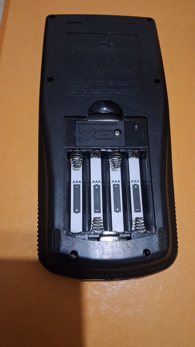 Calculadora Gráfica Texas TI-83 Plus (Completa)