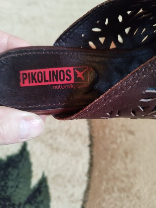 Жіночі шкіряні сабо, шльопанці Pikolinos clarks