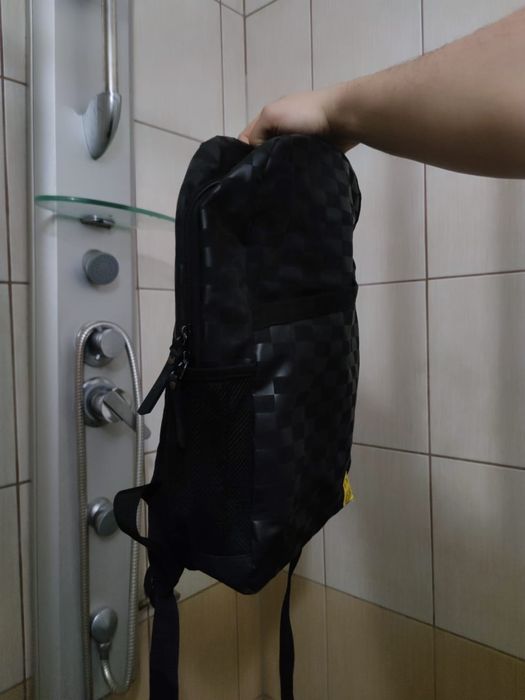 plecak backpack rucksack tornister czarny black szachownica kratka kra