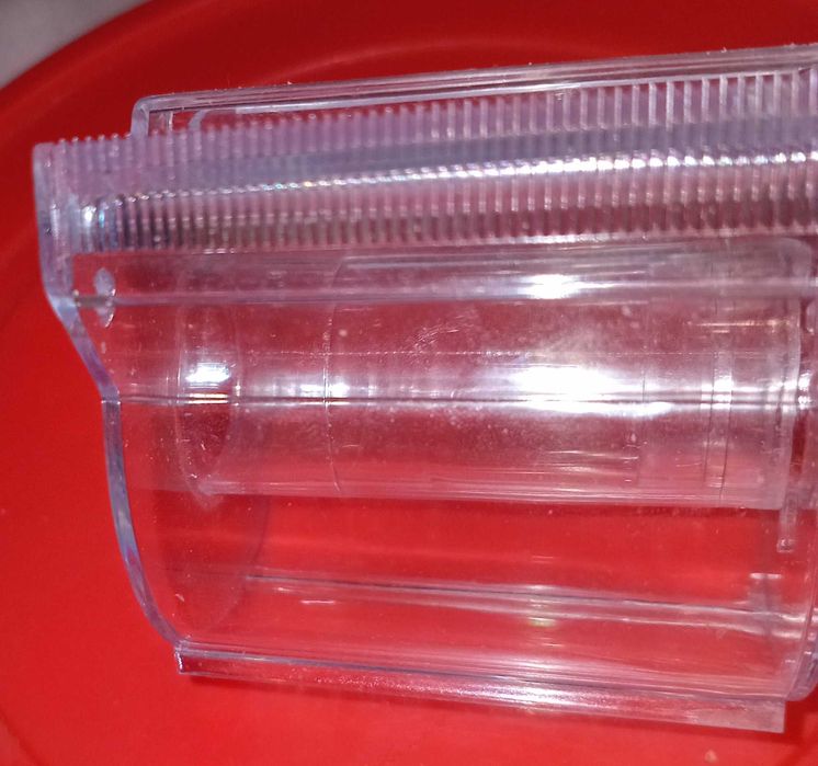 Прозрачный пластиковый диспенсер для отрезания клейкой ленты Б.У