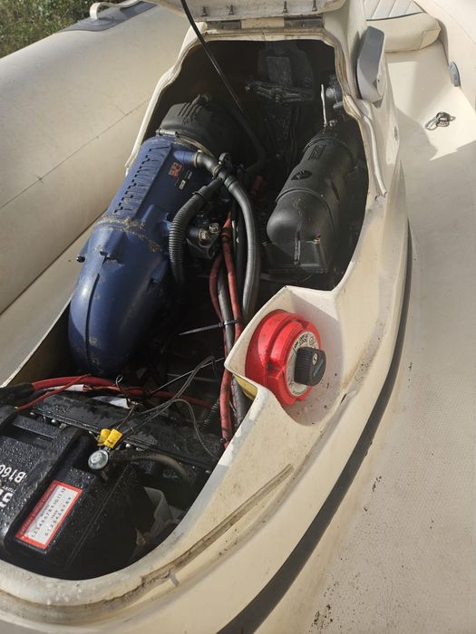 Semi-rígido jet boat avon