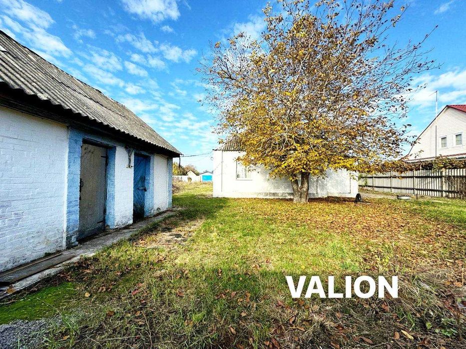 ЖИЛИЙ Будинок з ГАЗОМ та з грубою на 10 сотках - Баришівка