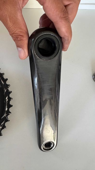 Pedaleiro carbono SRAM FORCE com potenciómetro