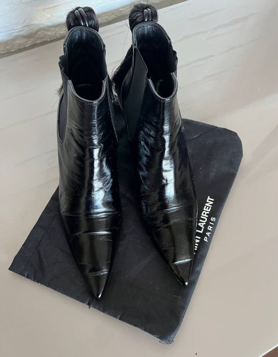 Saint Laurent козаки 40 розмір