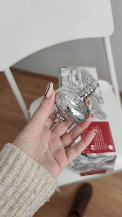 Osłonki na lampki choinkowe bączki srebrne