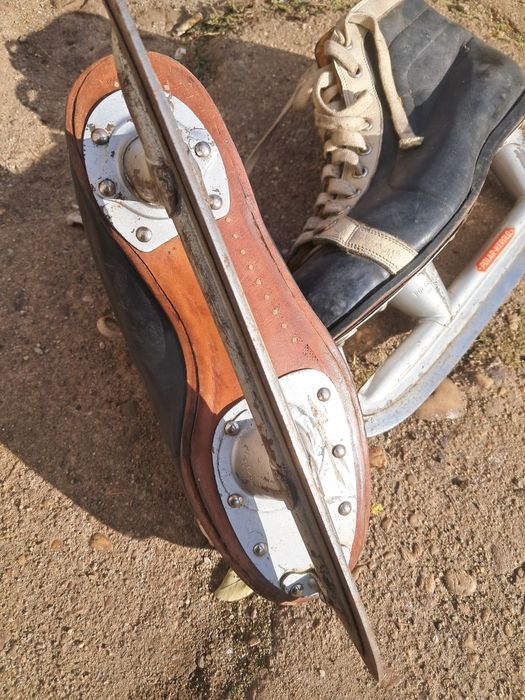 Łyżwy 40 Stare PRL Polar Herold rozm 7 skóra Old School wystrój Loft