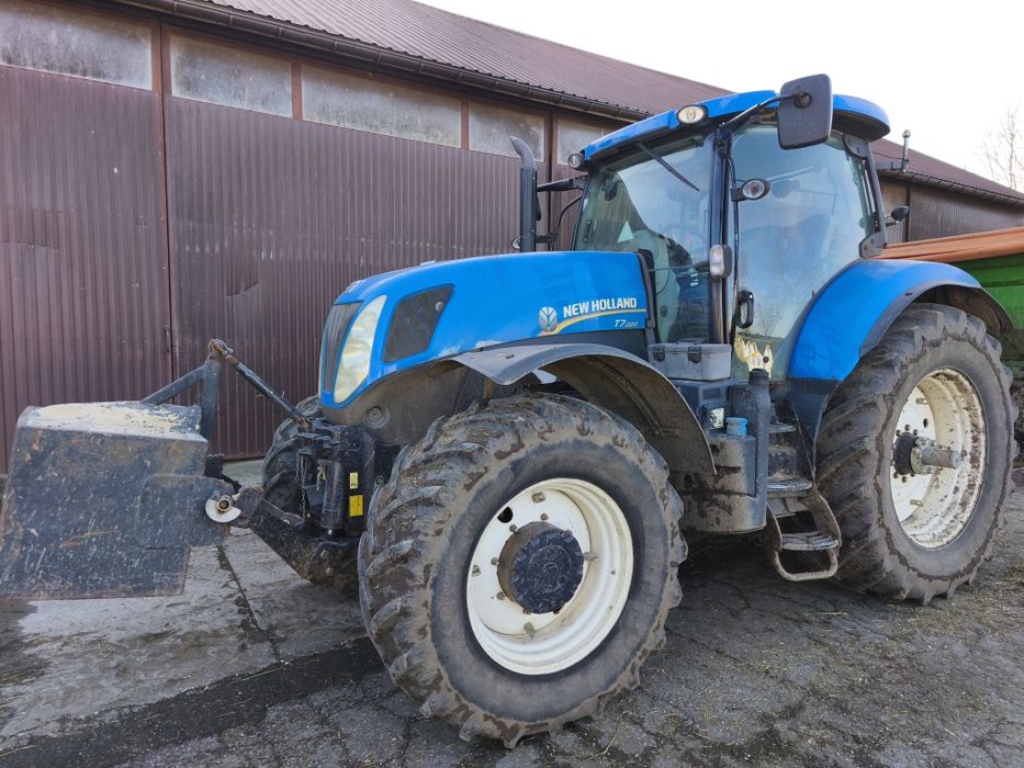 New Holland T7.220