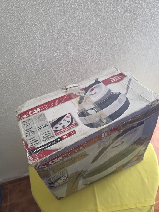 Ferro de engomar a vapor