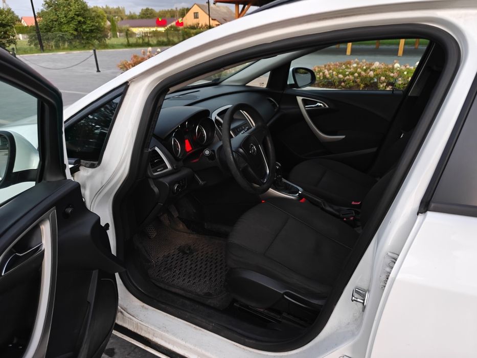 Opel Astra J 1.7 cdti