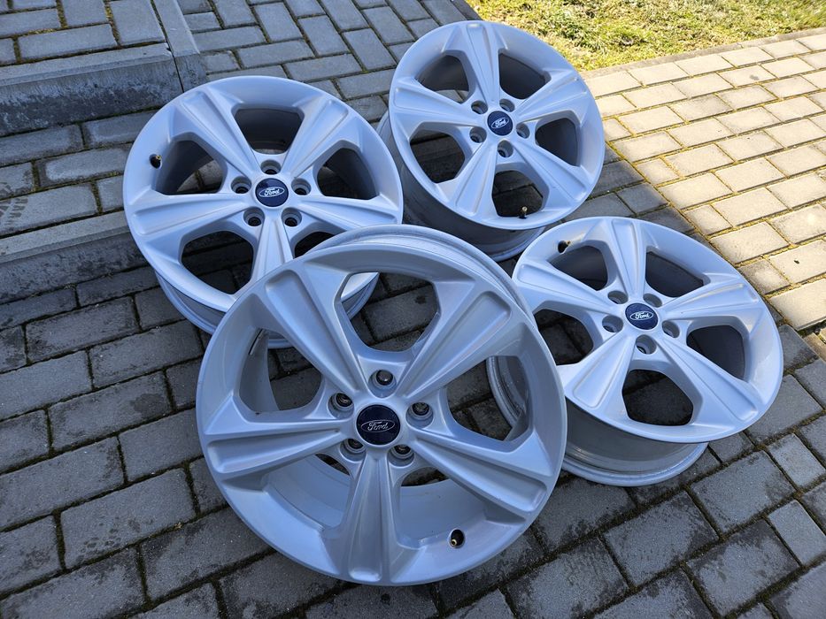 Felgi 7. 5Jx17 5x108 Ford Focus Kuga Galaxy Smax Cmax Mondeo Puma TPMS