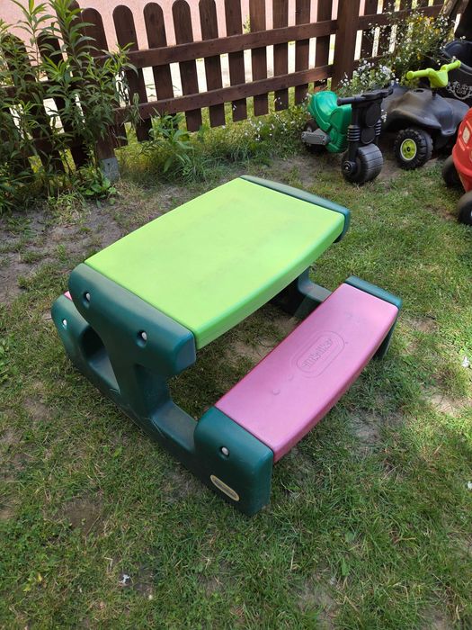 Stolik piknikowy Little tikes