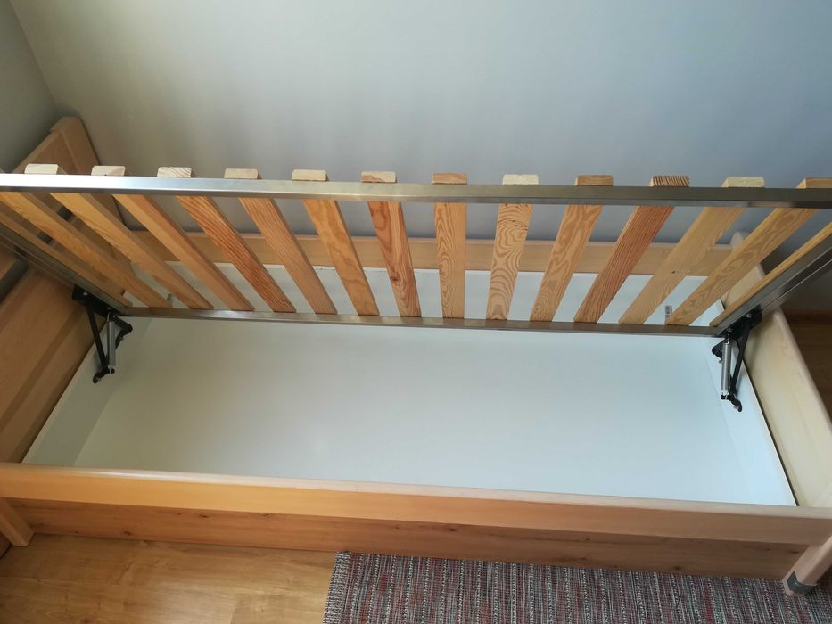 Łóżko z pojemnikiem 80x180 Sprzedam