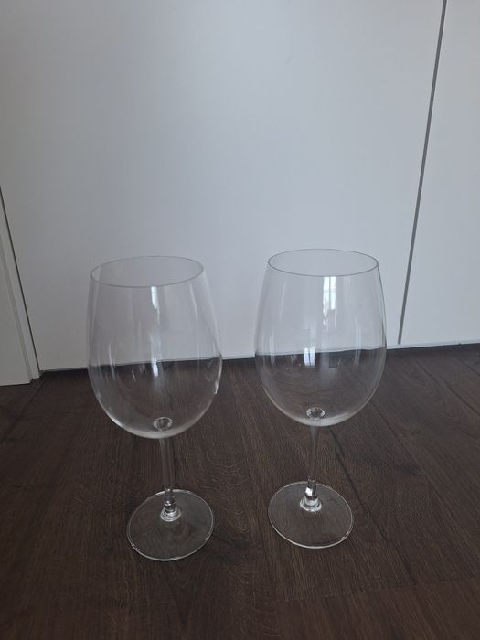 2 copos vinho grandes