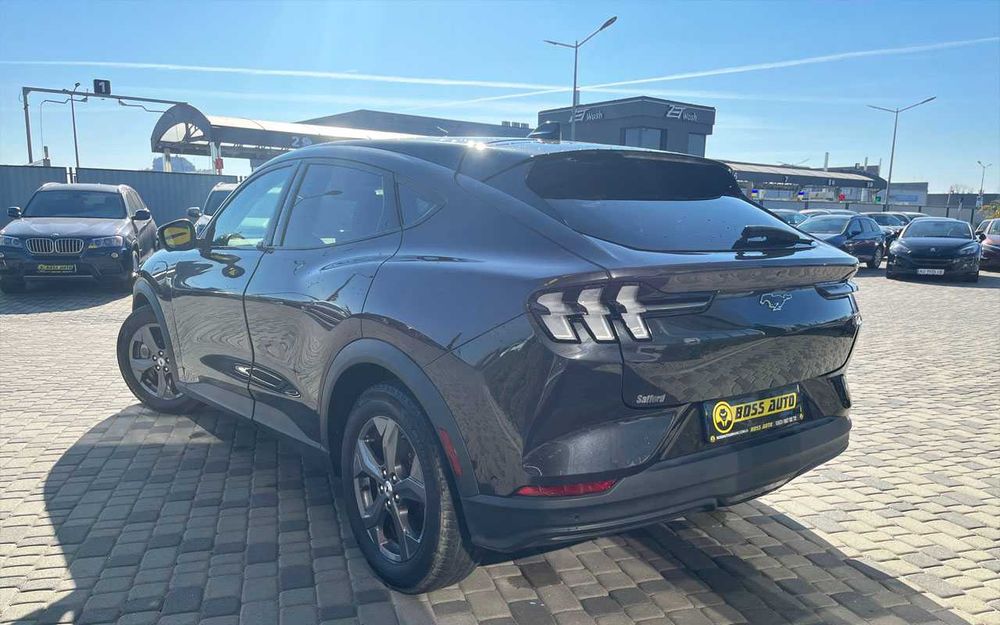 Ford Mustang MACH-E 2021