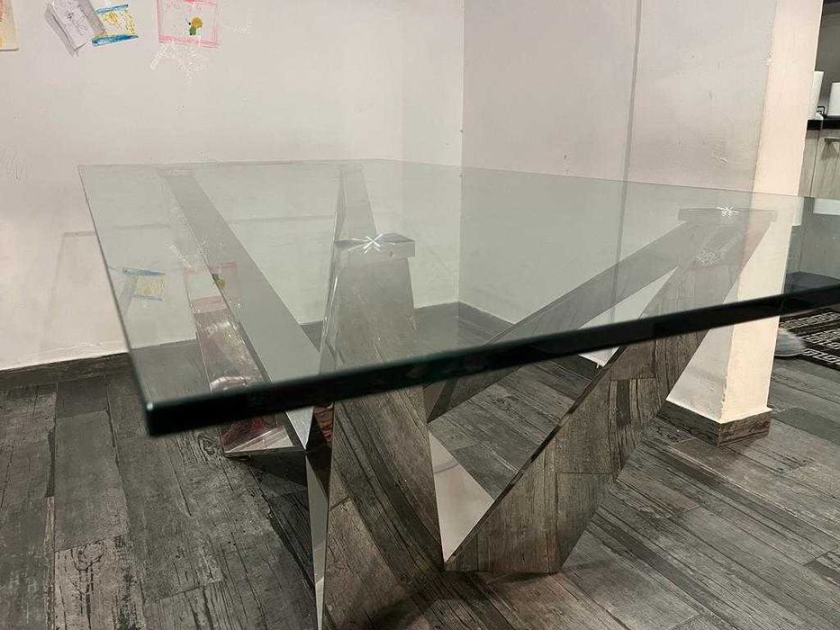 Mesa de sala de jantar 499€