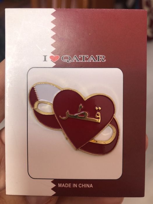 Pin com íman QATAR (novo)