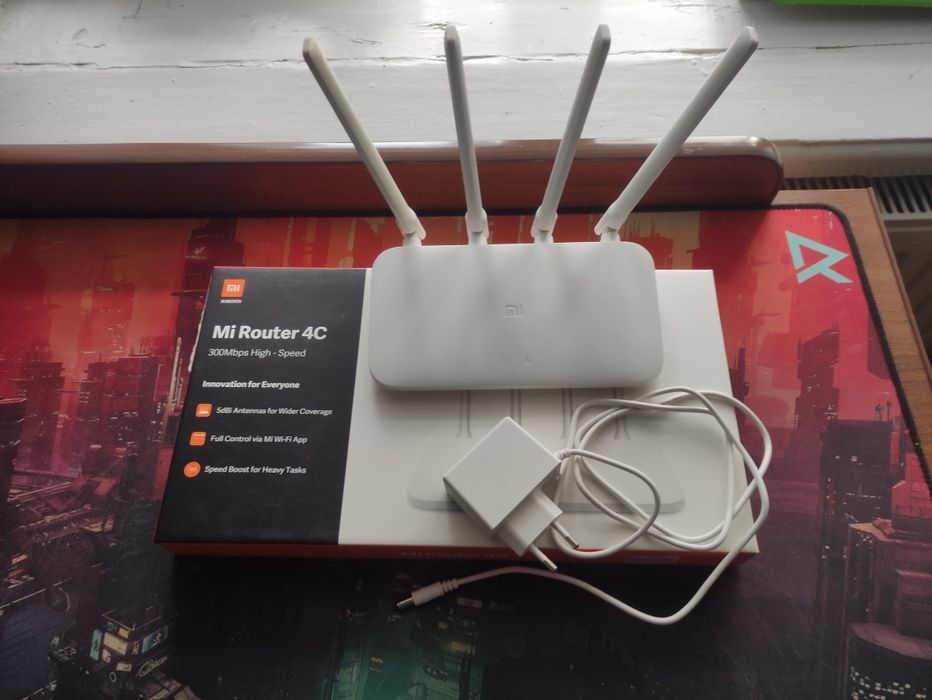 Продаю Mi Router 4c