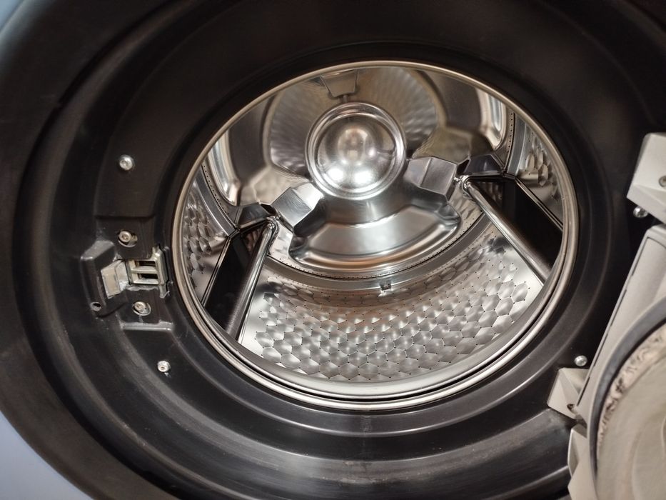 Пральна професійна машина Miele PW6080 av 8-10кг.
