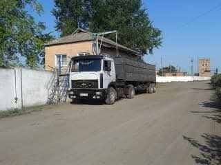 МАЗ 54329 із напівпричепом ОДАЗ 9370