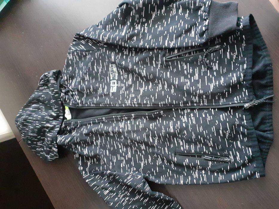 Bluza chlopieca z kapturem