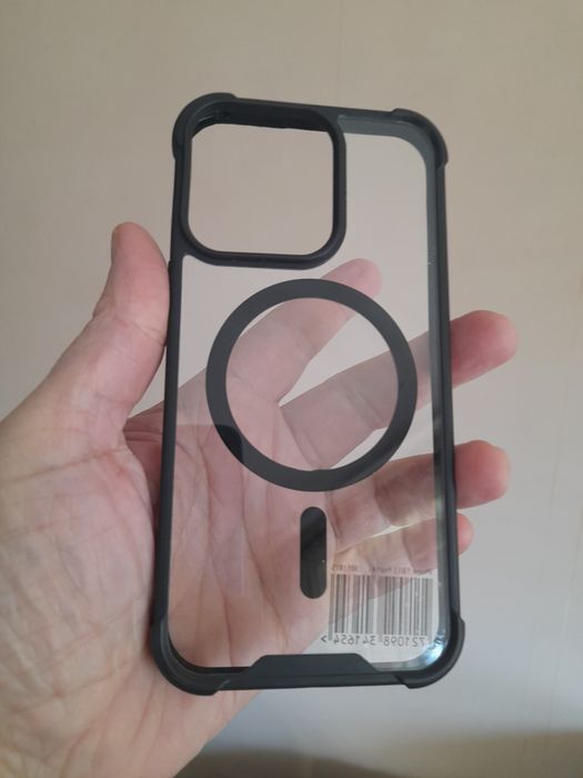 Etui iPhone  13/13 pro 14 przezroczyste z czarną ramką