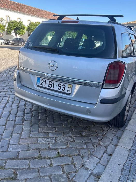 Opel astra caravan 2006