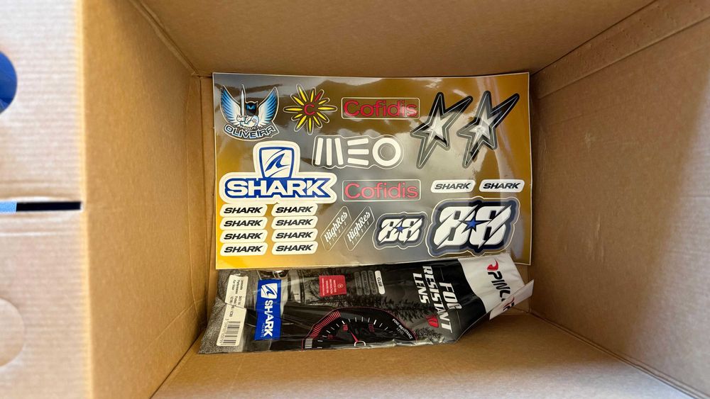 Capacete SHARK Replica Miguel Oliveira (com assinatura)